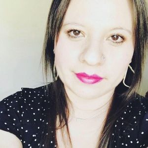 Meet your Posher, Leticia